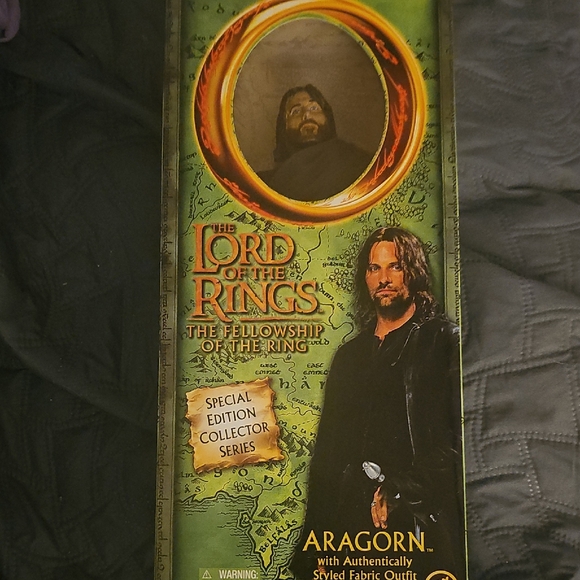 Lord of the Rings Aragorn Action Figure - Special Edition - Picture 2 of 5
